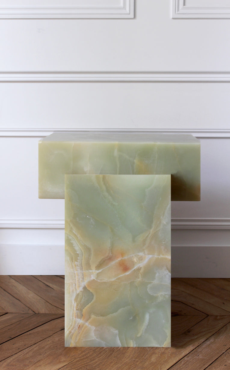 Gaia Green Onyx Table