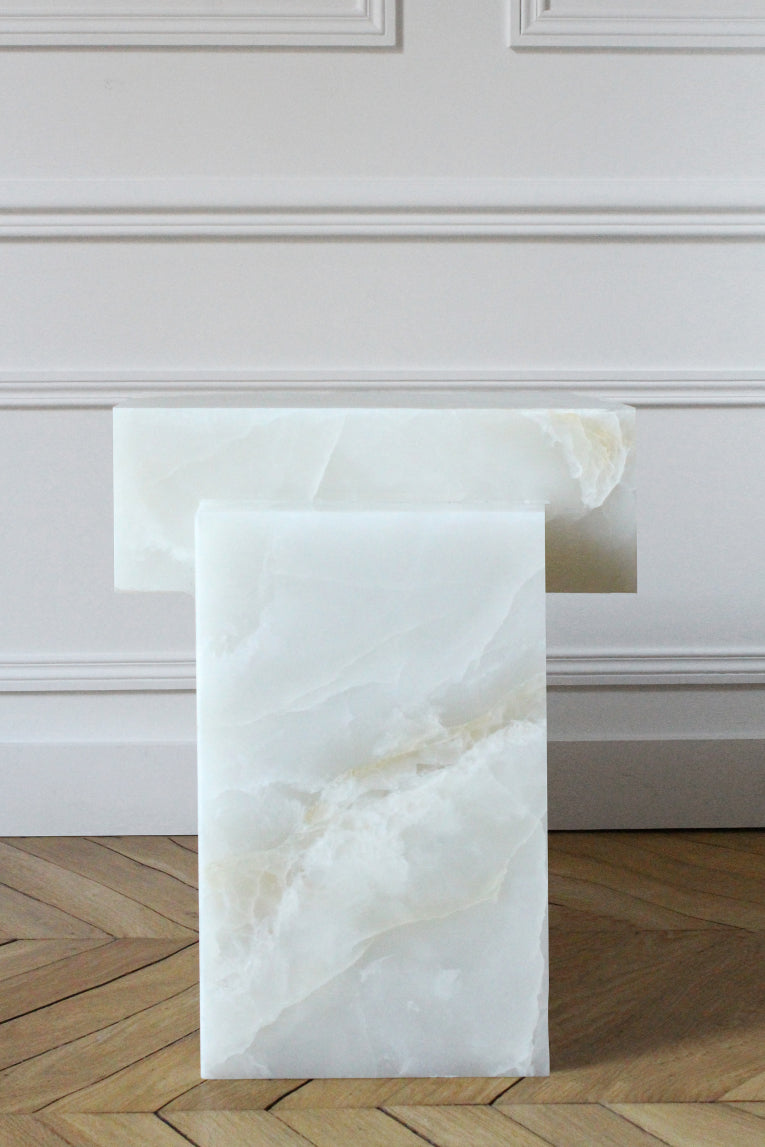 Gaia White Onyx Table